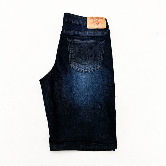 True Religion Geno Relaxed Slim Dark Wash Denim Jean Shorts Size 16 - Picture 3 of 7